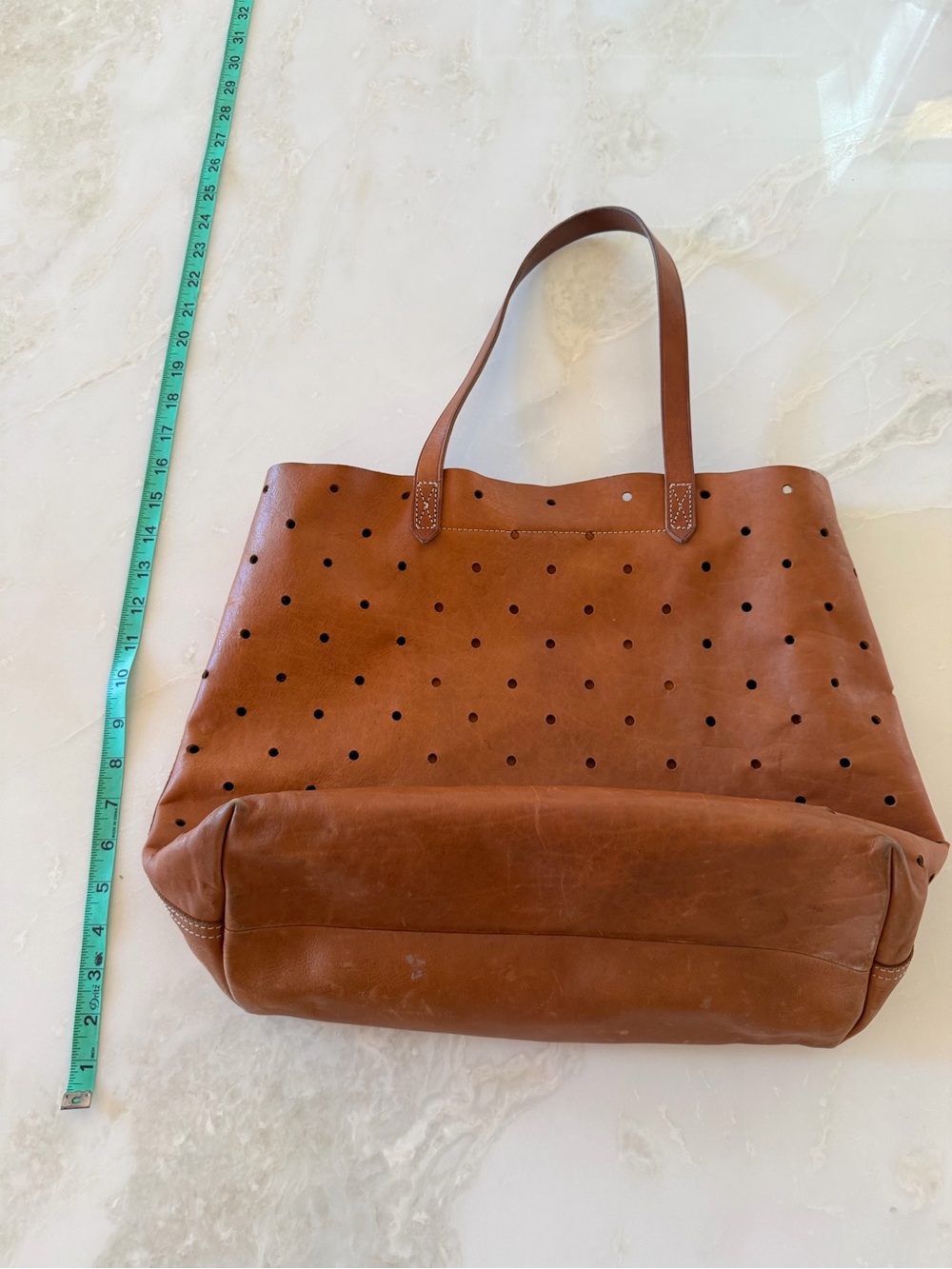 Madewell Perforated Leather Tote in Tan - Picture 4 of 6